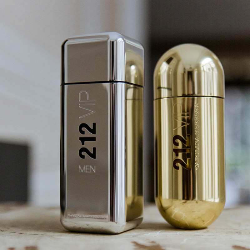 Comprar 212 VIP MEN Eau De Toilette 50ml | Perfumería VIP